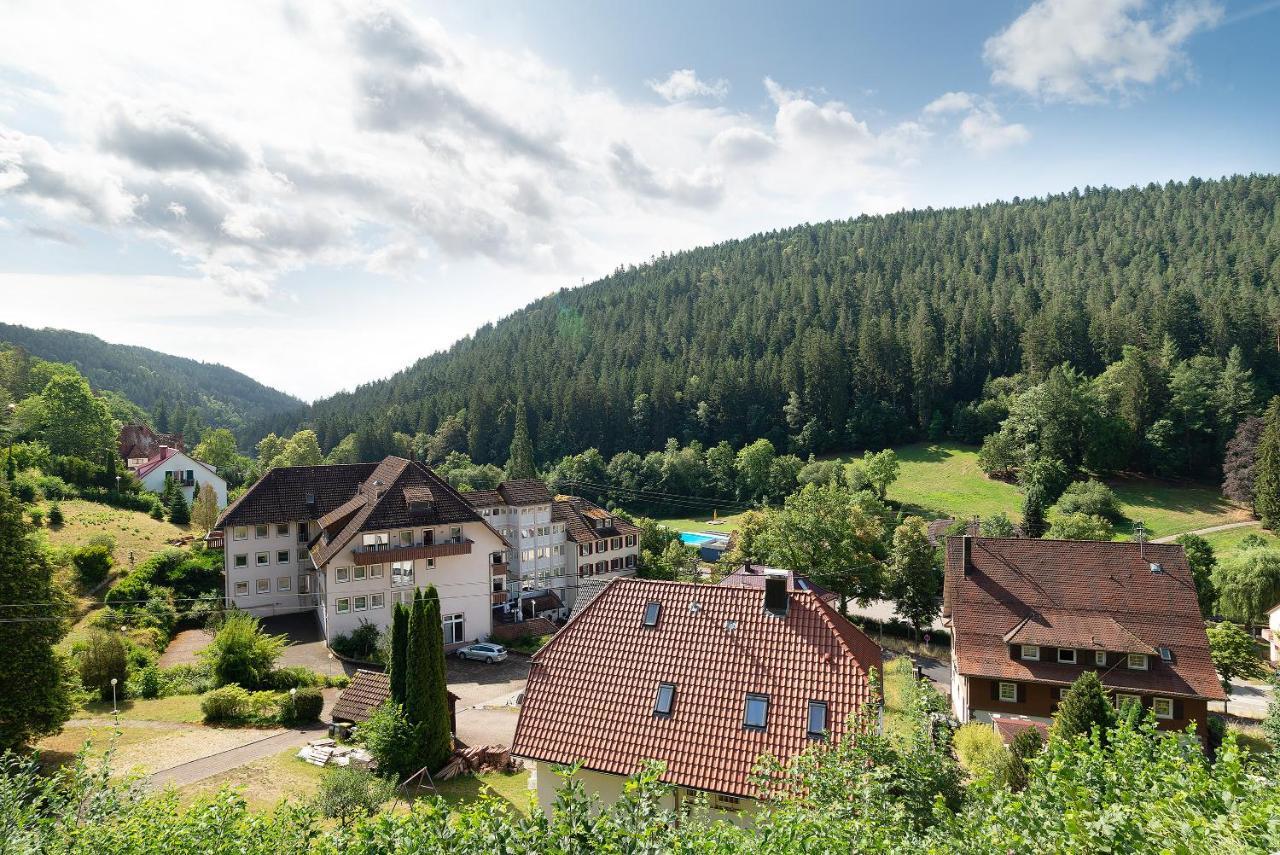 Haus Erika Ferienwohnung 2 Bad Teinach-Zavelstein Εξωτερικό φωτογραφία
